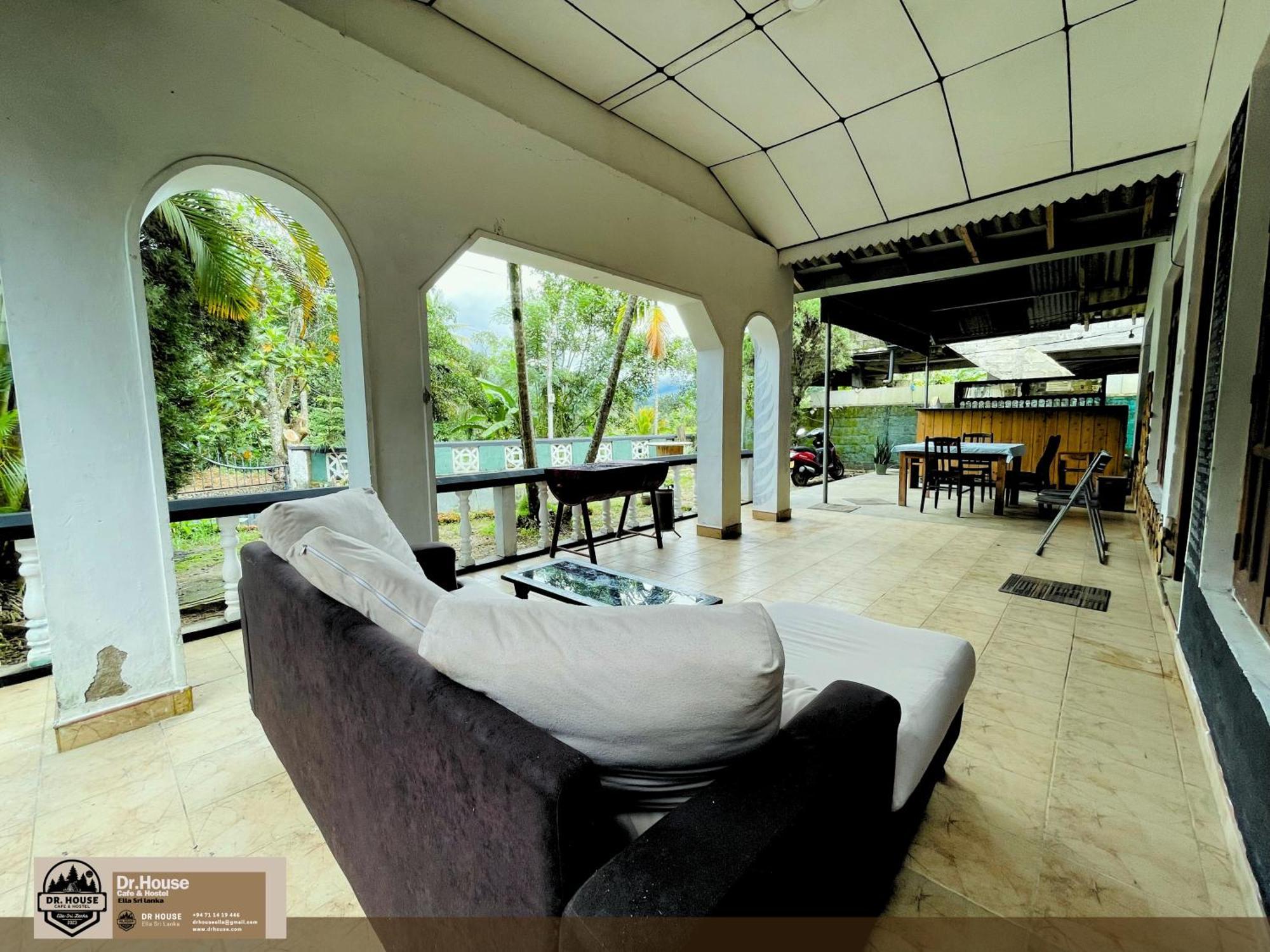 Dr House Ella - Hostel & Cafe Экстерьер фото
