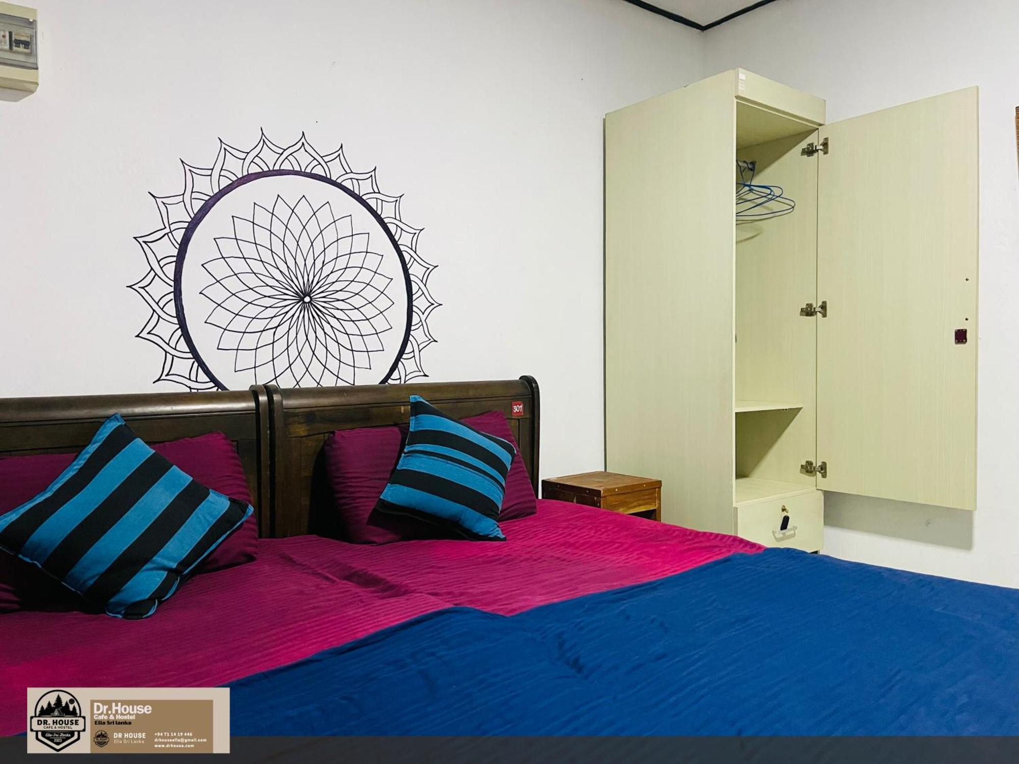 Dr House Ella - Hostel & Cafe Экстерьер фото