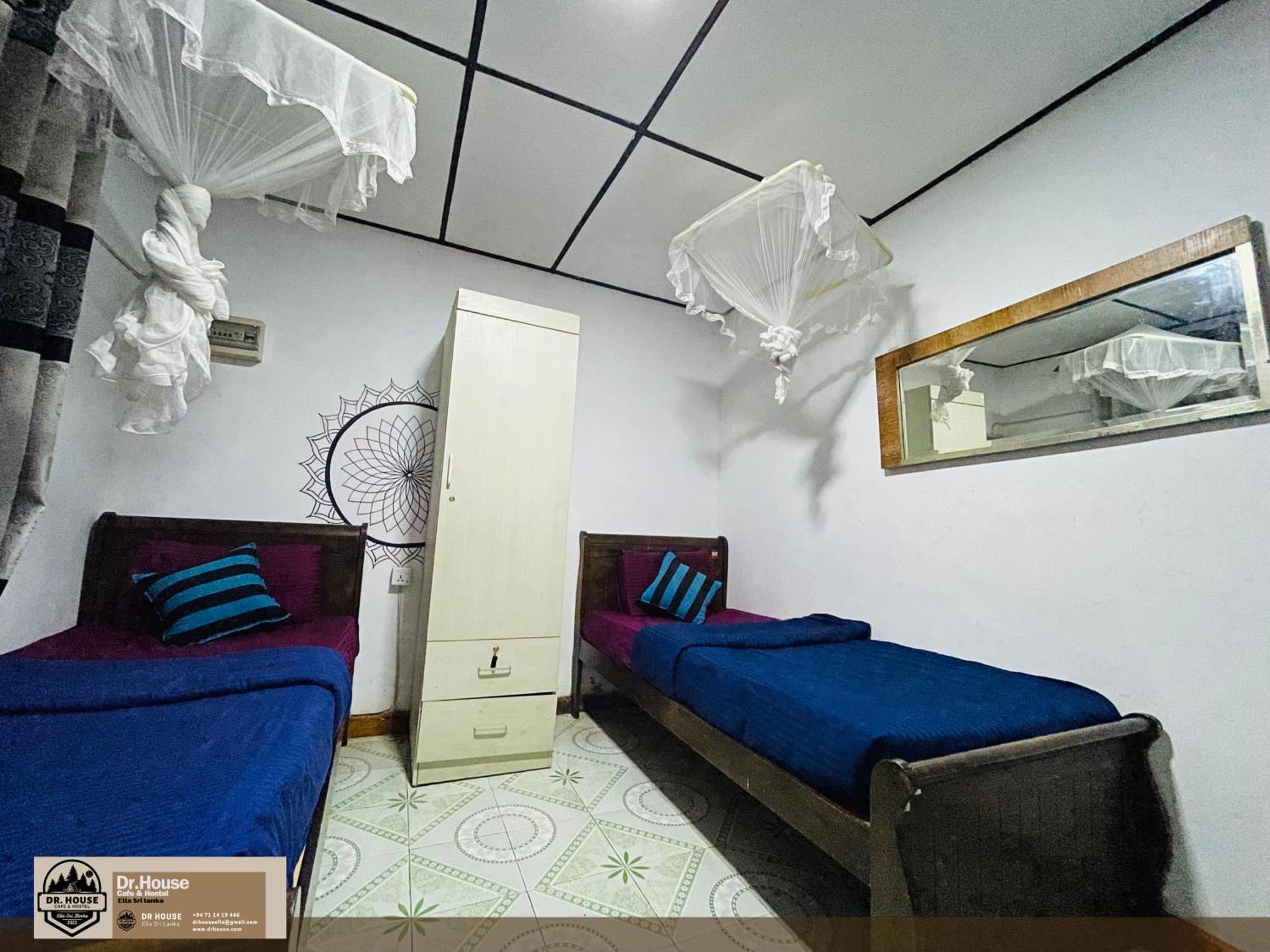 Dr House Ella - Hostel & Cafe Экстерьер фото